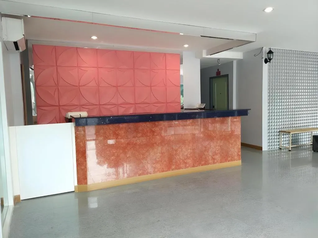 BIRD ROOM HOTEL - PRATUNAM