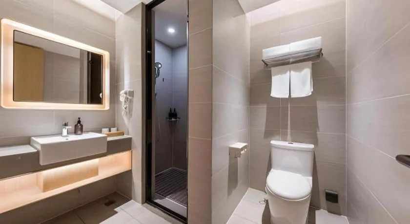 JI Hotel Beijing Nanluoguxiang Andingmen Metro Station