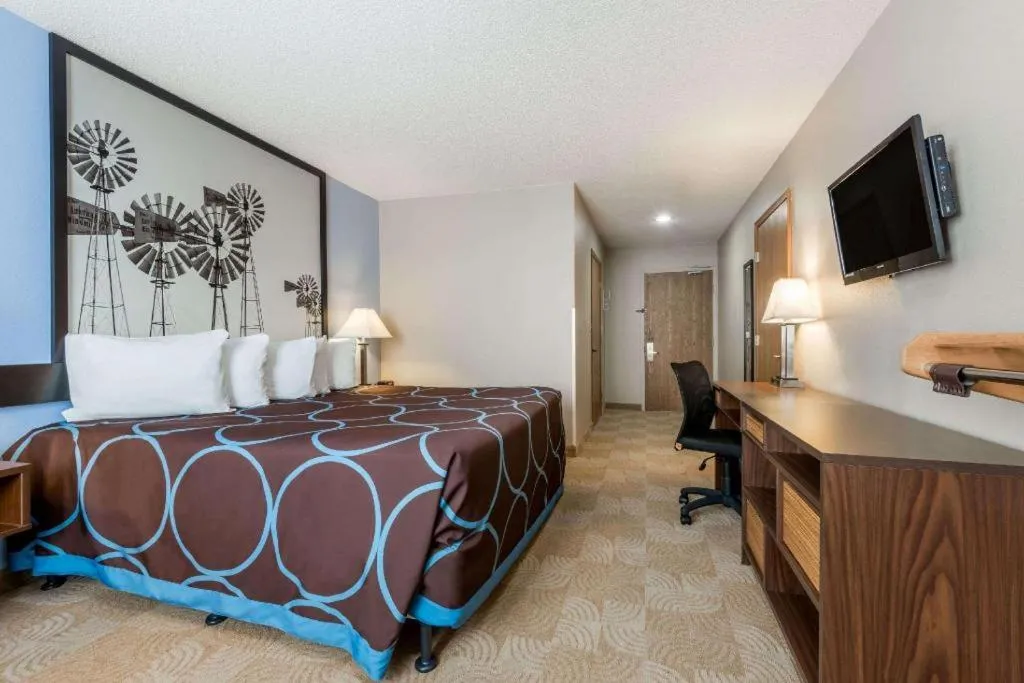 Bed in Super 8 By Wyndham Beloit
