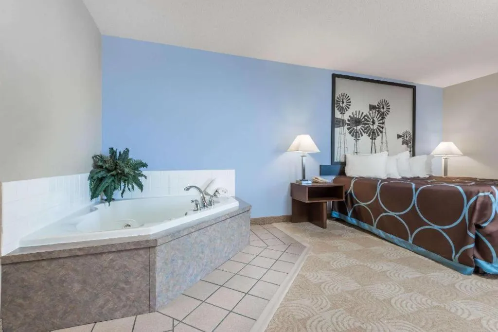 Bed in Super 8 By Wyndham Beloit