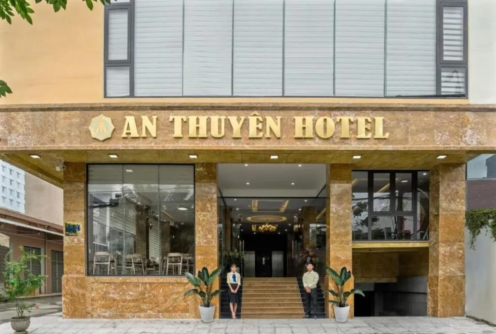 An Thuyen Hotel