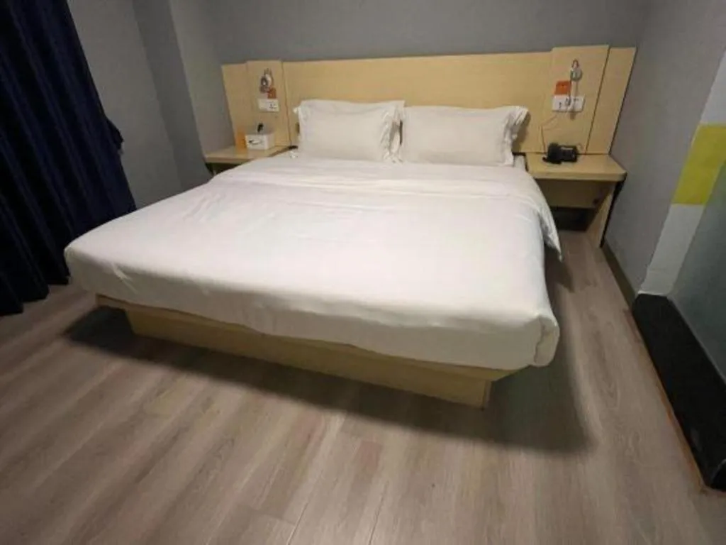 Bed in 7 Days Inn Guangzhou Panyu Square Shilian Road