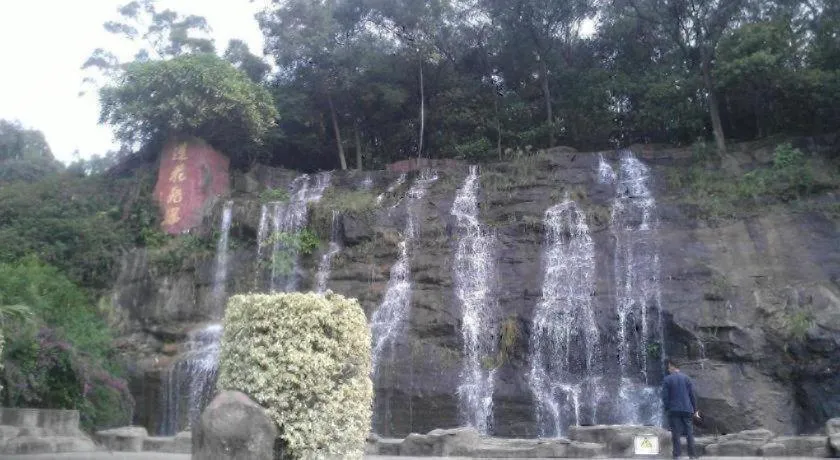 7 Days Inn Guangzhou Panyu Square Shilian Road