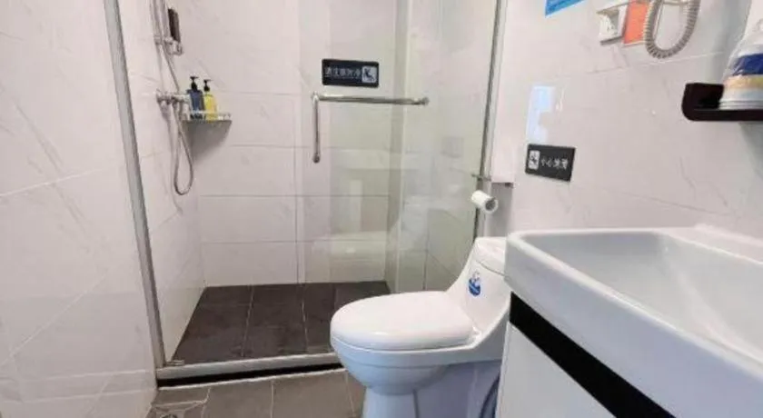 7 Days Inn Guangzhou Panyu Square Shilian Road