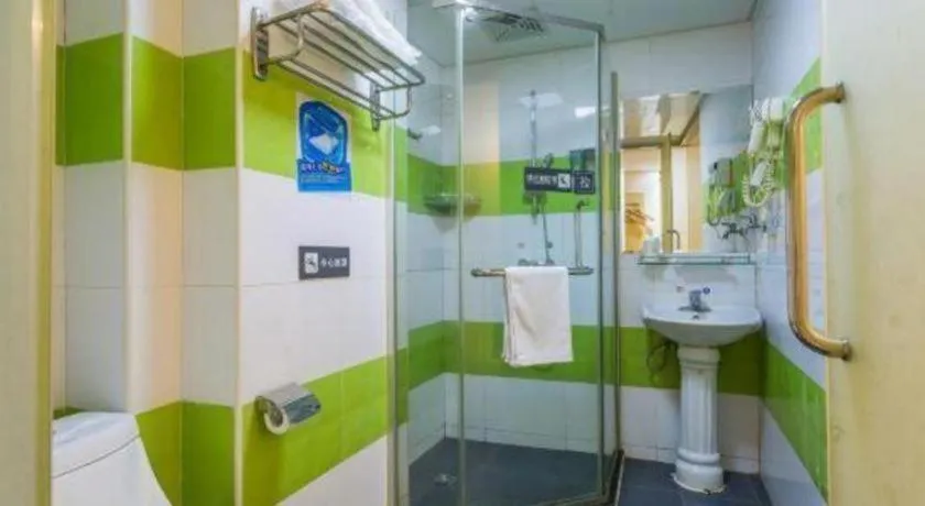 7 Days Inn Guangzhou Panyu Square Shilian Road