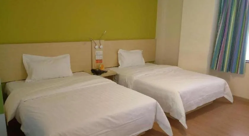 Bed in 7 Days Inn Guangzhou Panyu Square Shilian Road