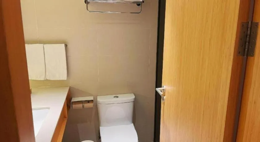 JI Hotel Lujiazui Babaiban