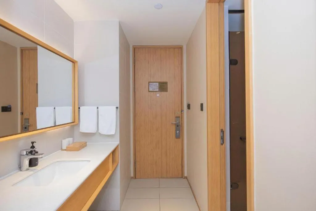 JI Hotel Shanghai The Bund Tiantong Road