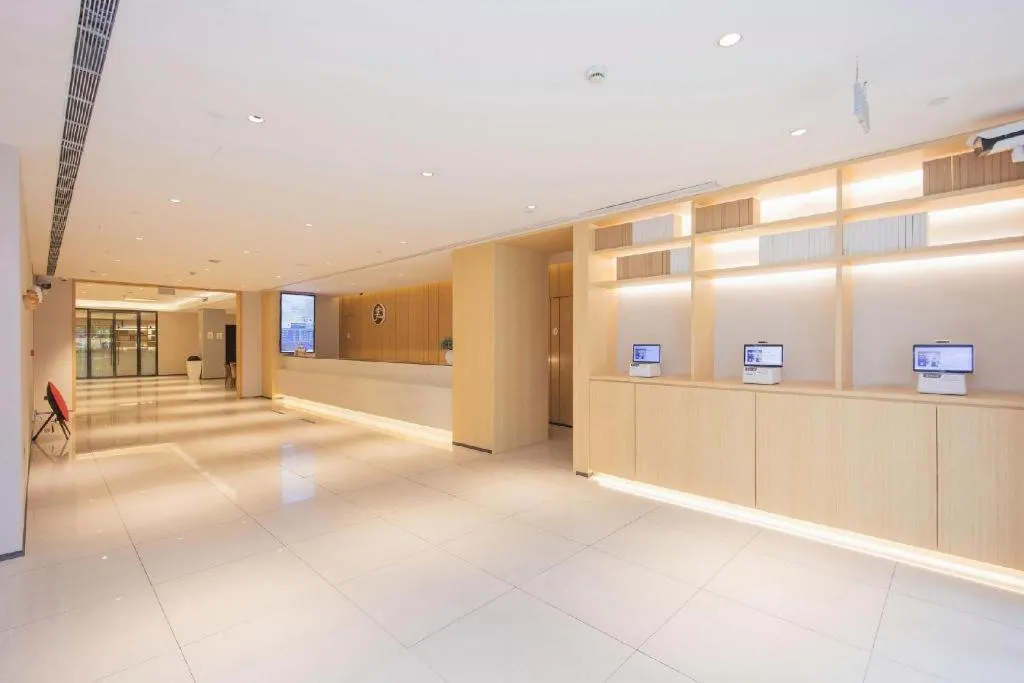 JI Hotel Shanghai The Bund Tiantong Road