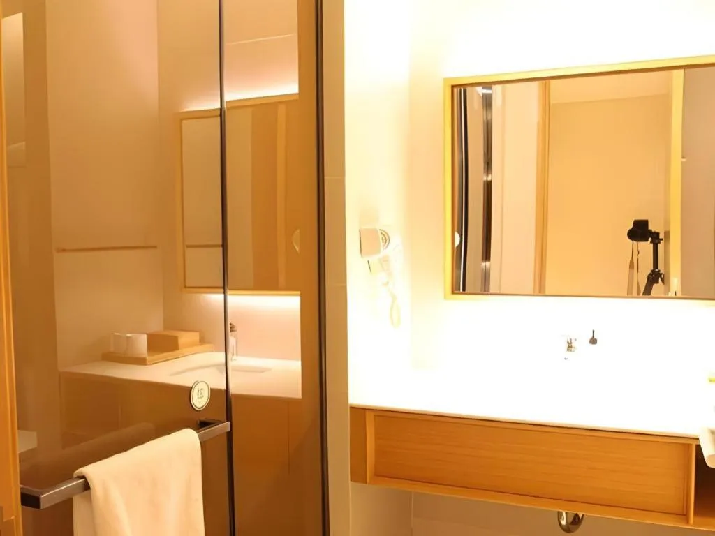 JI Hotel Shanghai The Bund Tiantong Road