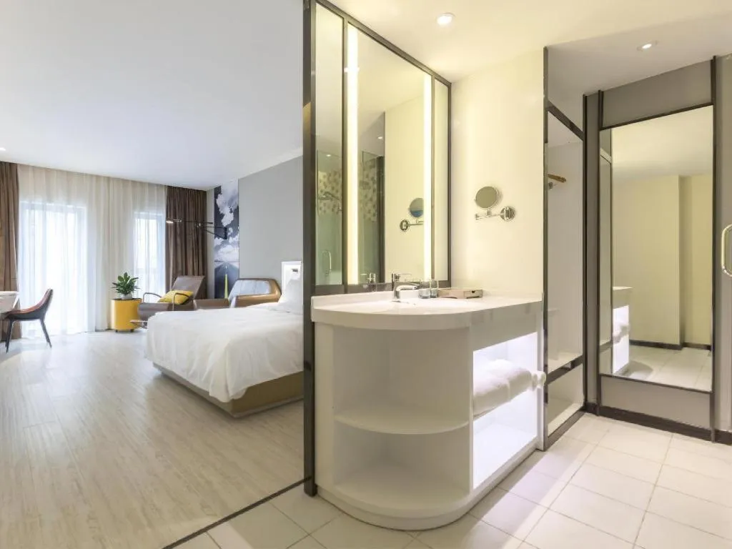 Bed in Ibis Styles Chengdu Chunxi Taikoo Li Hotel