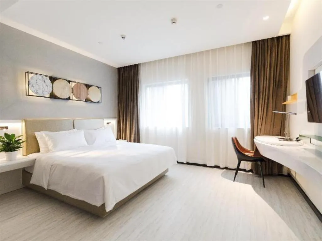 Bed in Ibis Styles Chengdu Chunxi Taikoo Li Hotel