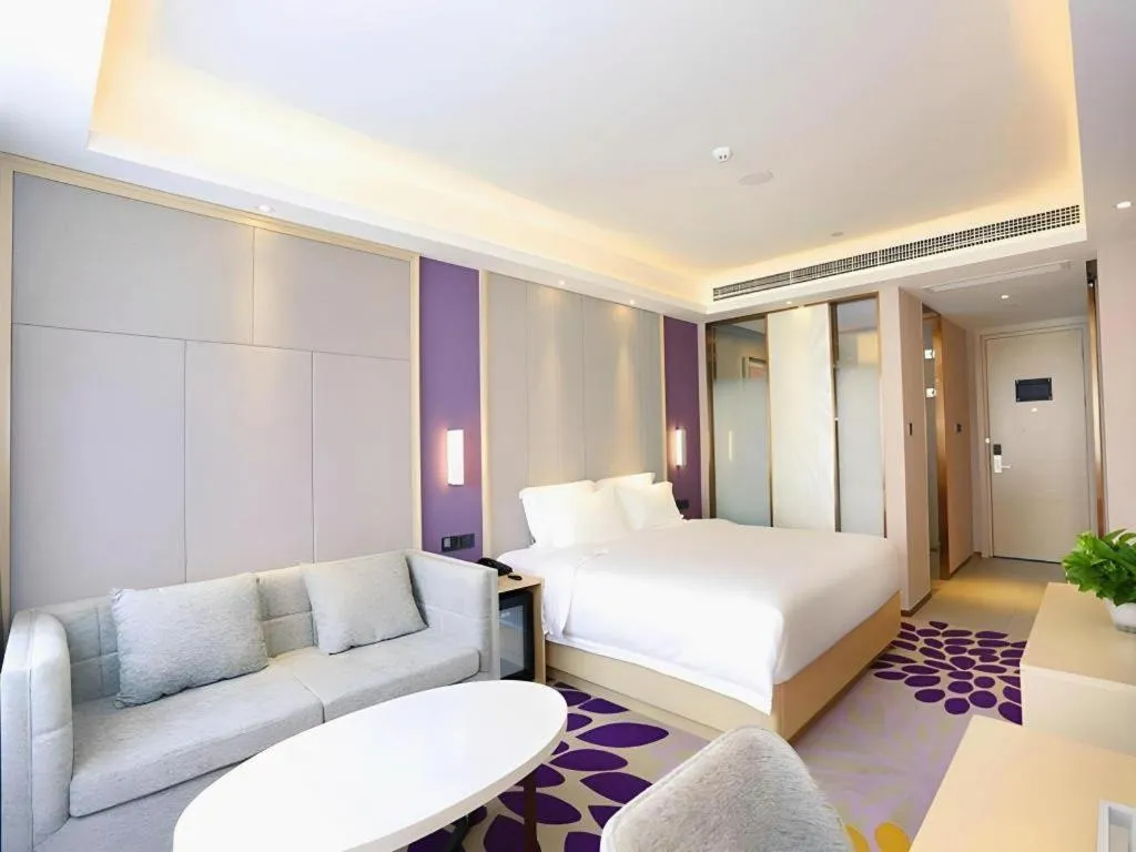 Bed in Lavande Hotel Bejing West Station South Square Lize Commercial Zone