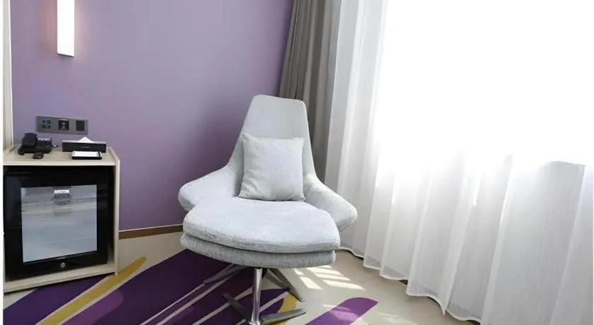 Lavande Hotel Bejing West Station South Square Lize Commercial Zone