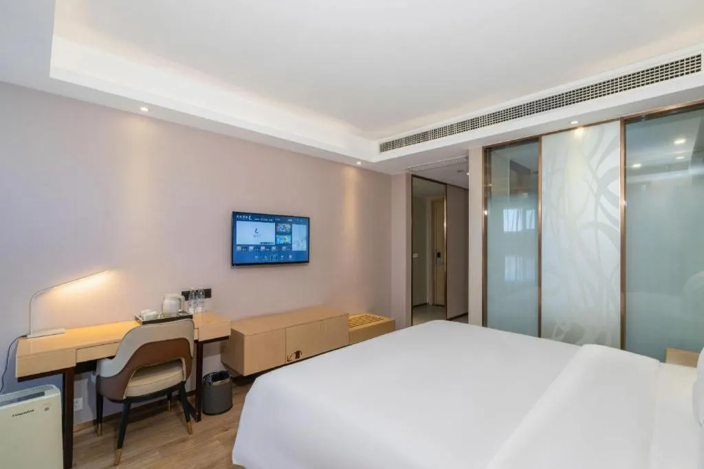 Bed in Lavande Hotel Bejing West Station South Square Lize Commercial Zone