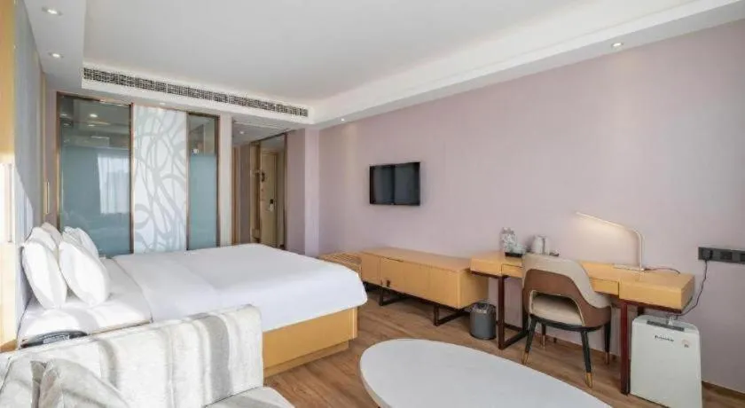 Bed in Lavande Hotel Bejing West Station South Square Lize Commercial Zone