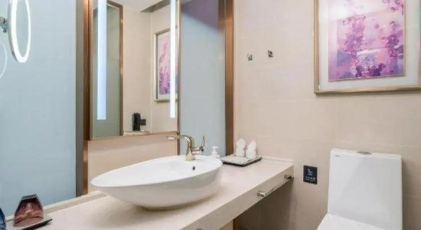 Lavande Hotel Bejing West Station South Square Lize Commercial Zone