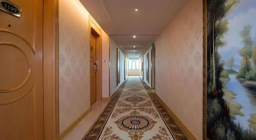 Vienna Hotel Guangdong Qingyuan Wanda Plaza Xincheng Beijiang