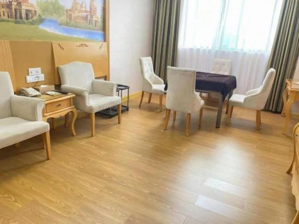 Vienna Hotel Guangdong Qingyuan Wanda Plaza Xincheng Beijiang