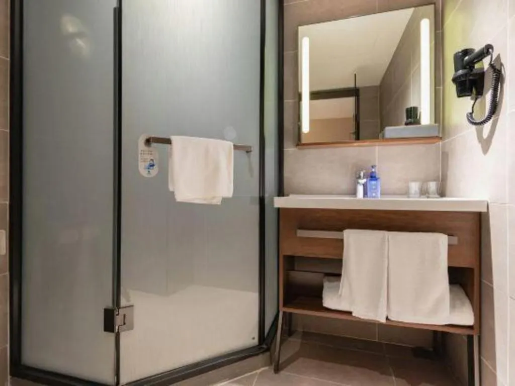 Hanting Hotel Chongqing Guanyinqiao