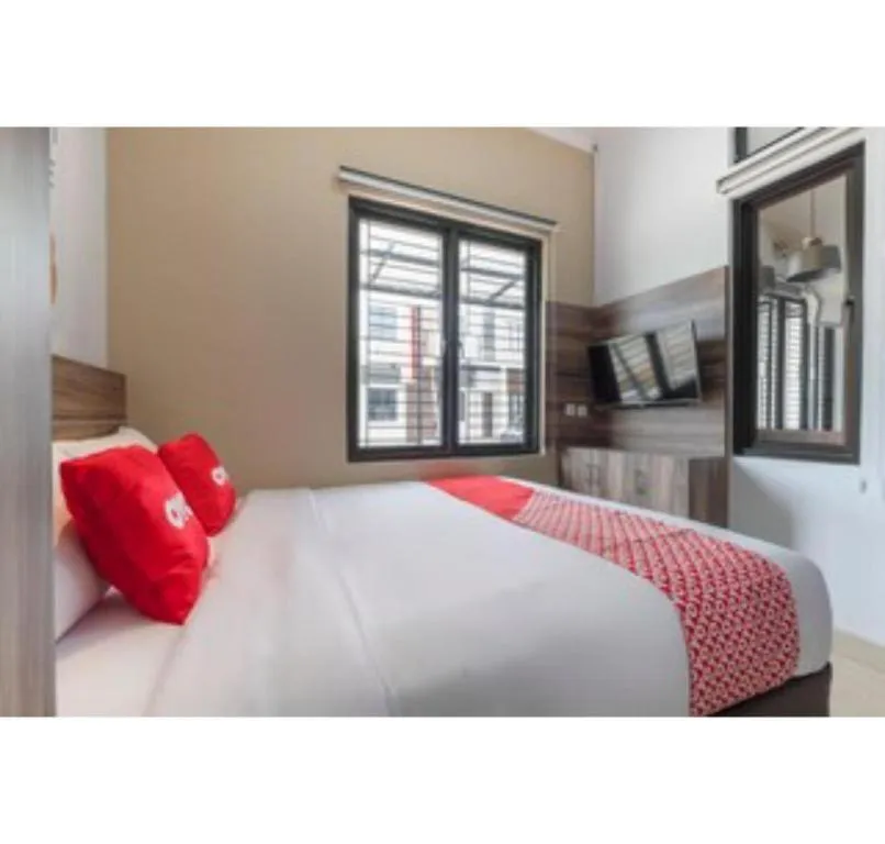 Bed in OYO Life 3246 Walnut Inn G-10