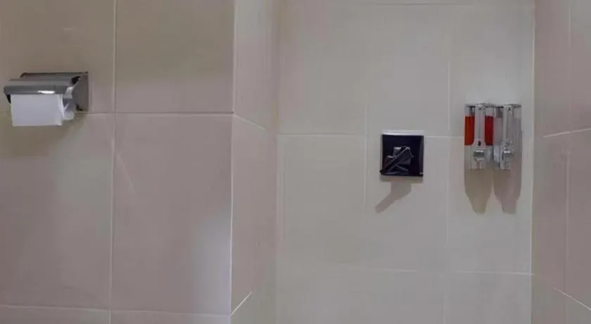 Tropical Point Hotel Syariah