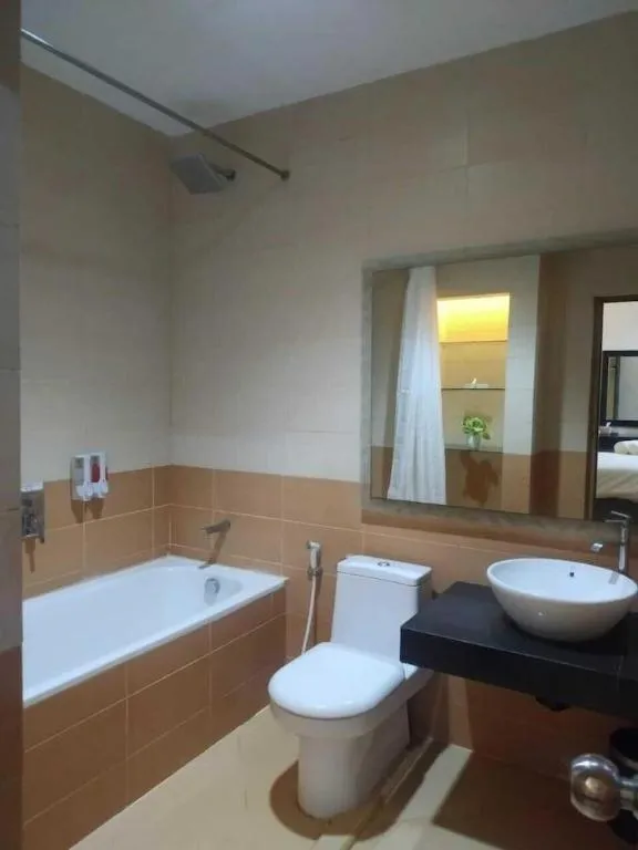 Tropical Point Hotel Syariah