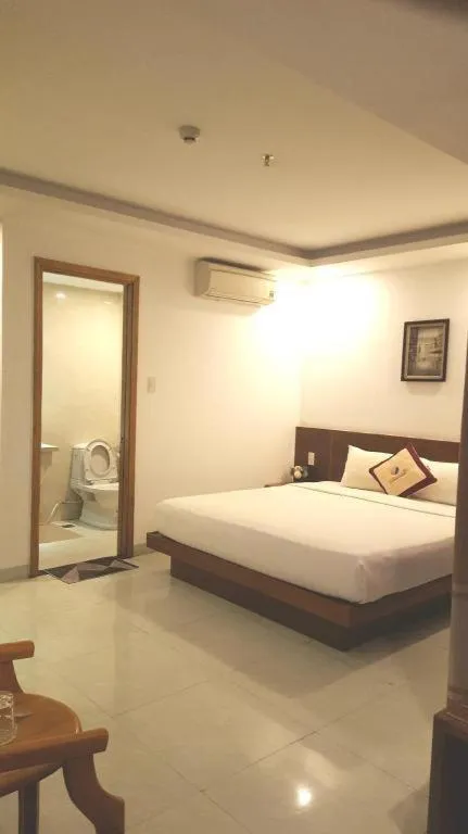 Bed in MAJESTIC STAR