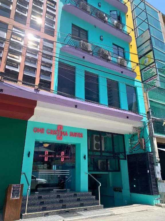 One Cristina Suites