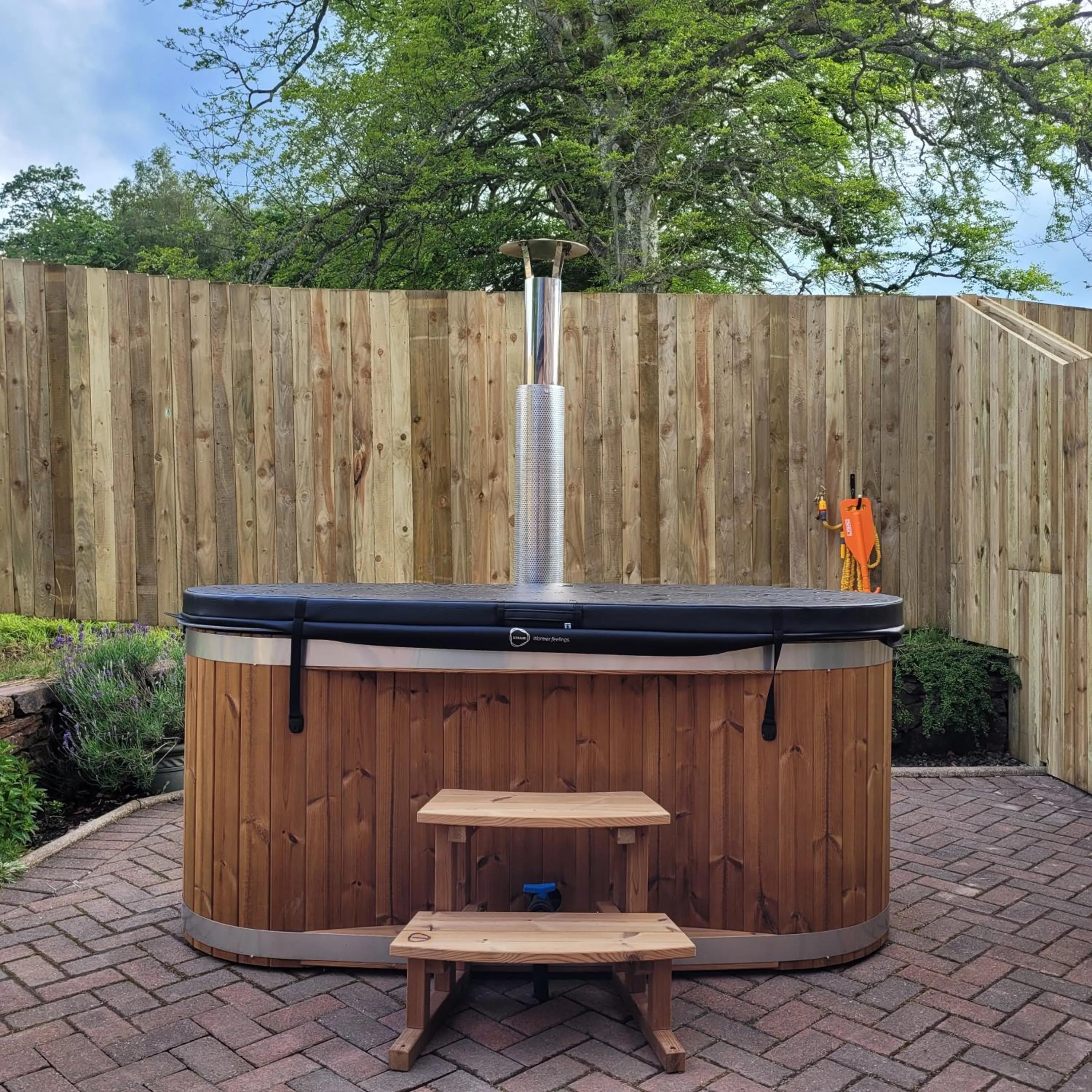 Patio in Loch Lomond Finnich Cottages