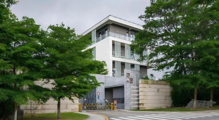 SongShan Lake PingShang Serviced Hotel