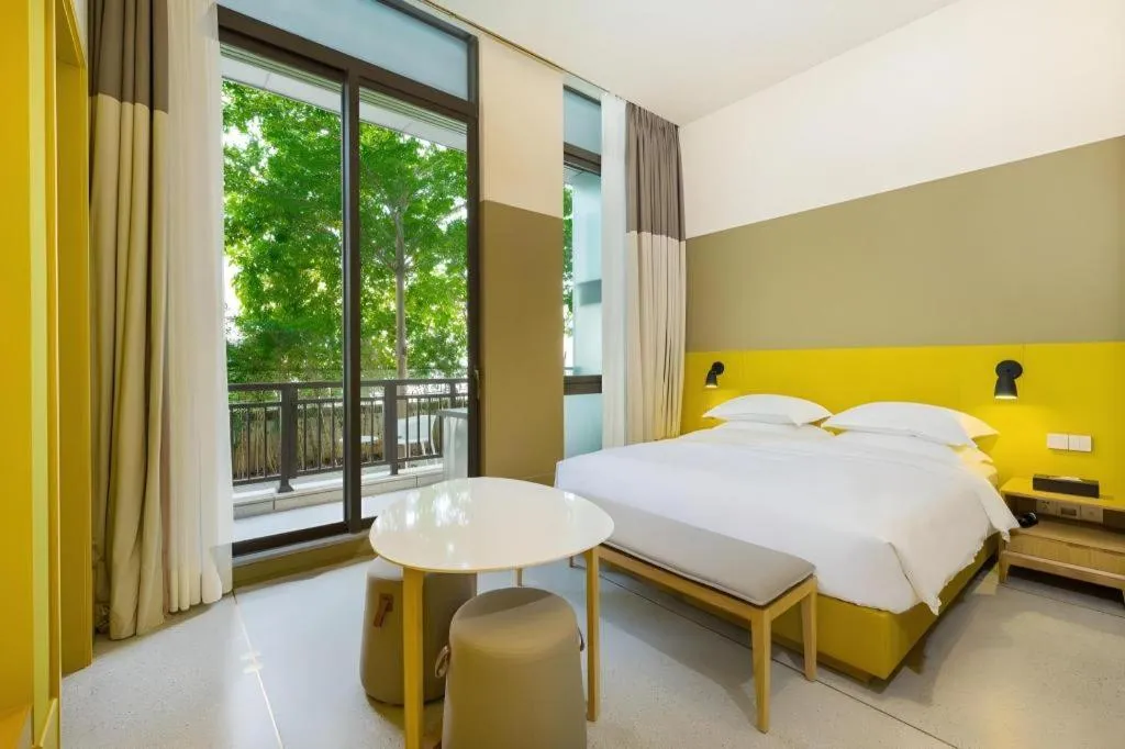 Bed in SongShan Lake PingShang Serviced Hotel