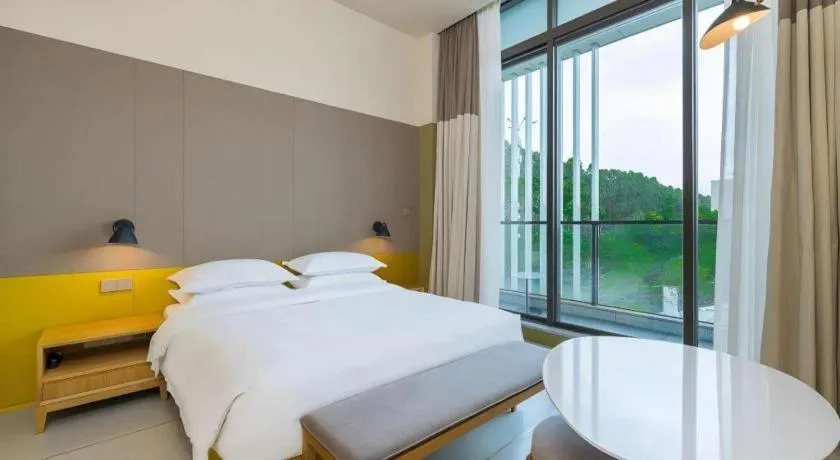 Bed in SongShan Lake PingShang Serviced Hotel