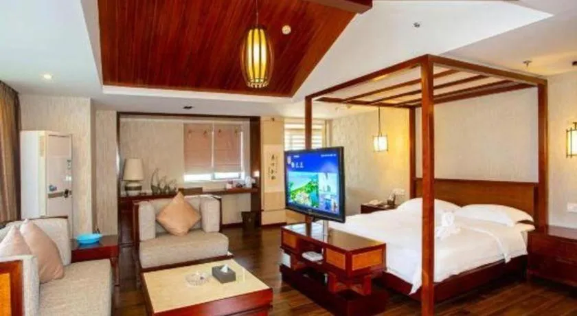 Bed in Ramada Encore by Wyndham Qionghai Downtown