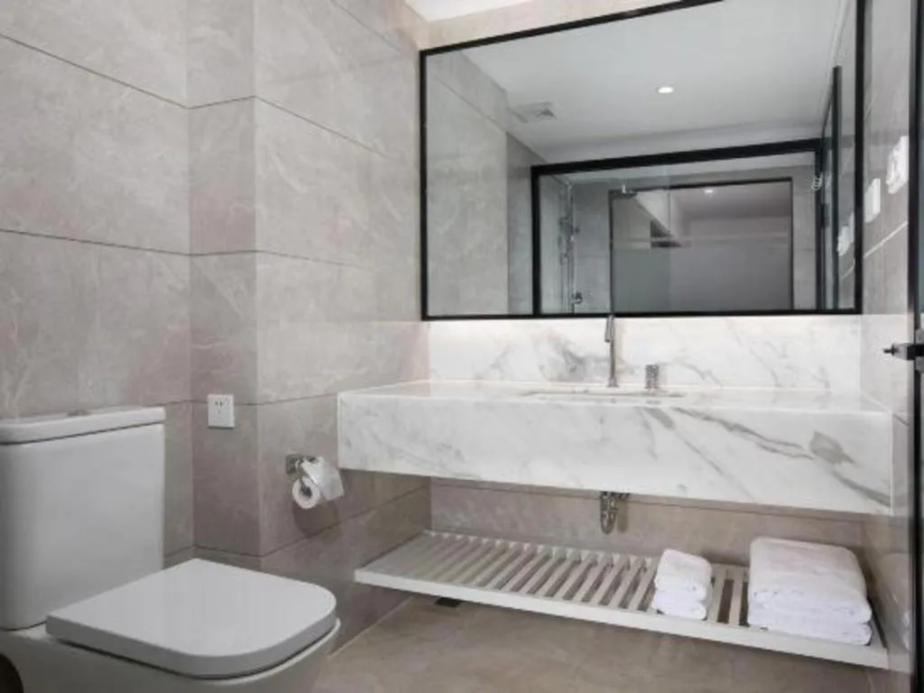 Ramada Encore by Wyndham Qionghai Downtown