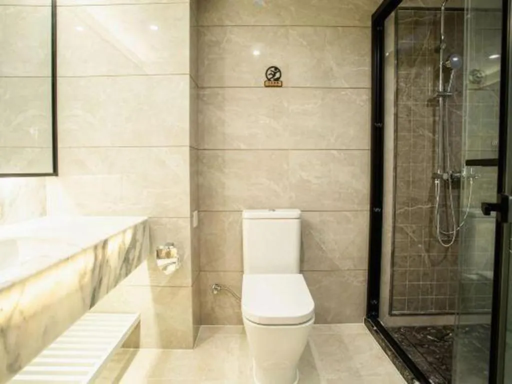 Ramada Encore by Wyndham Qionghai Downtown