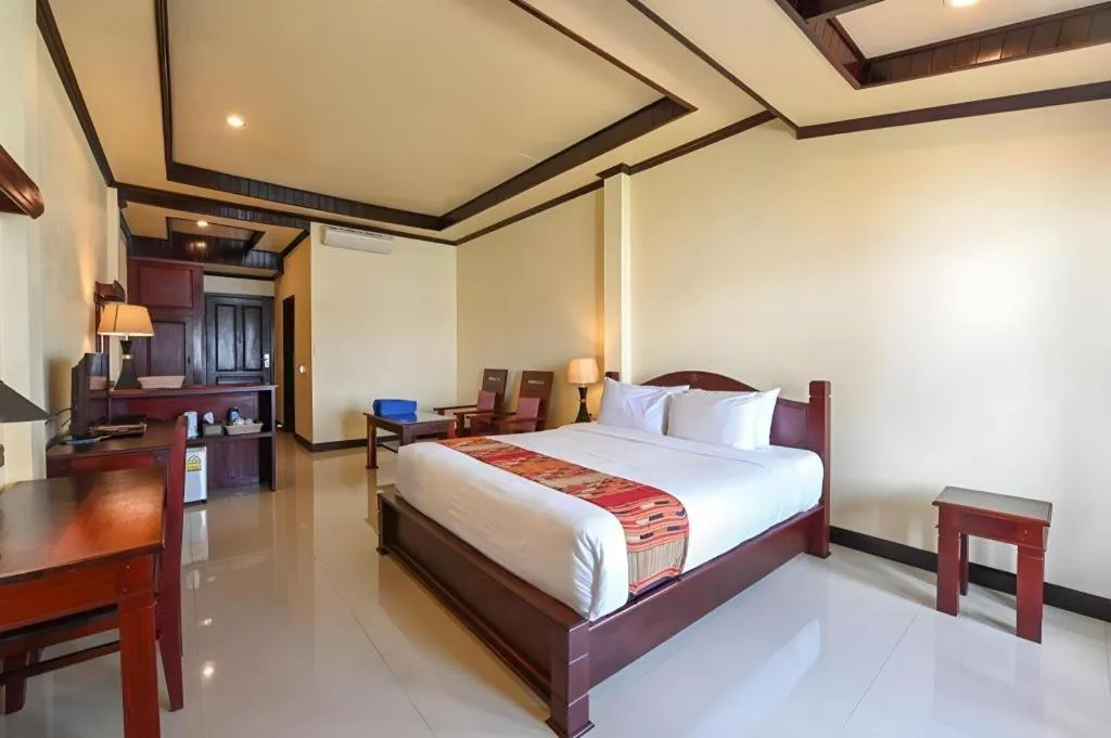 Bed in Pon Arena Hotel