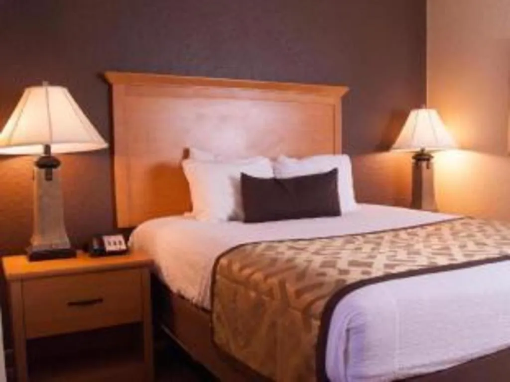 Best Western Locust Grove Inn & Suites