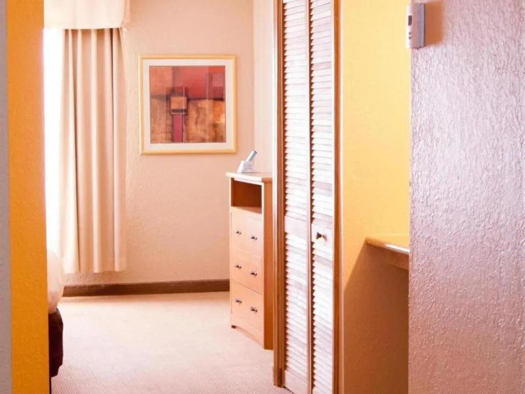 Best Western Locust Grove Inn & Suites