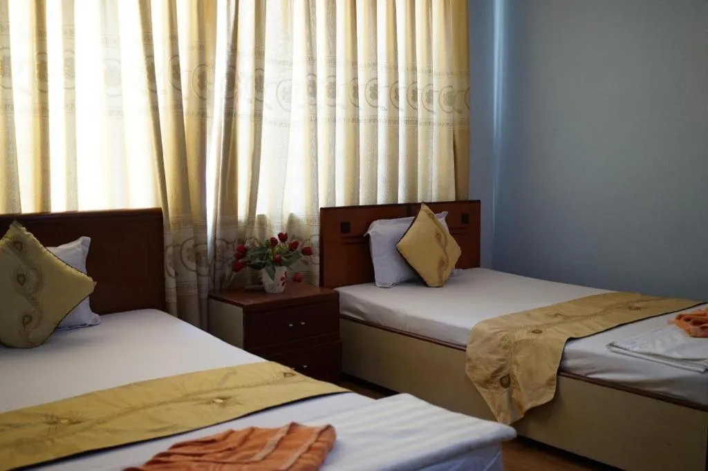 Bed in Ciao CatBa Hotel