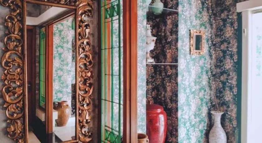 Arimbi Pejaten Suites