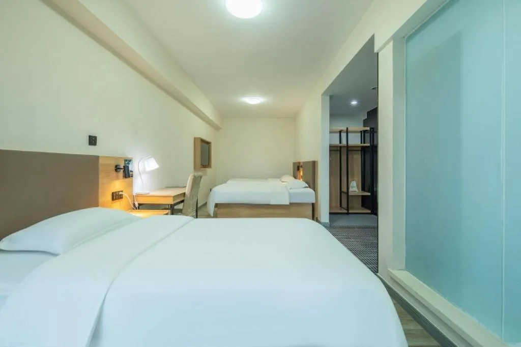 Bed in GreenTree Inn Weihai Liugongdao Wharf Qingdao North Road Express Hotel