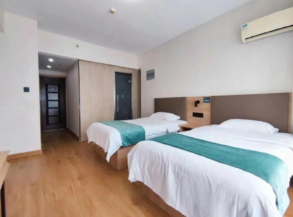 Bed in GreenTree Inn Weihai Liugongdao Wharf Qingdao North Road Express Hotel