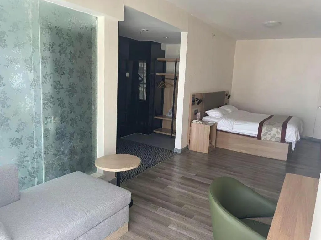 Bed in GreenTree Inn Weihai Liugongdao Wharf Qingdao North Road Express Hotel