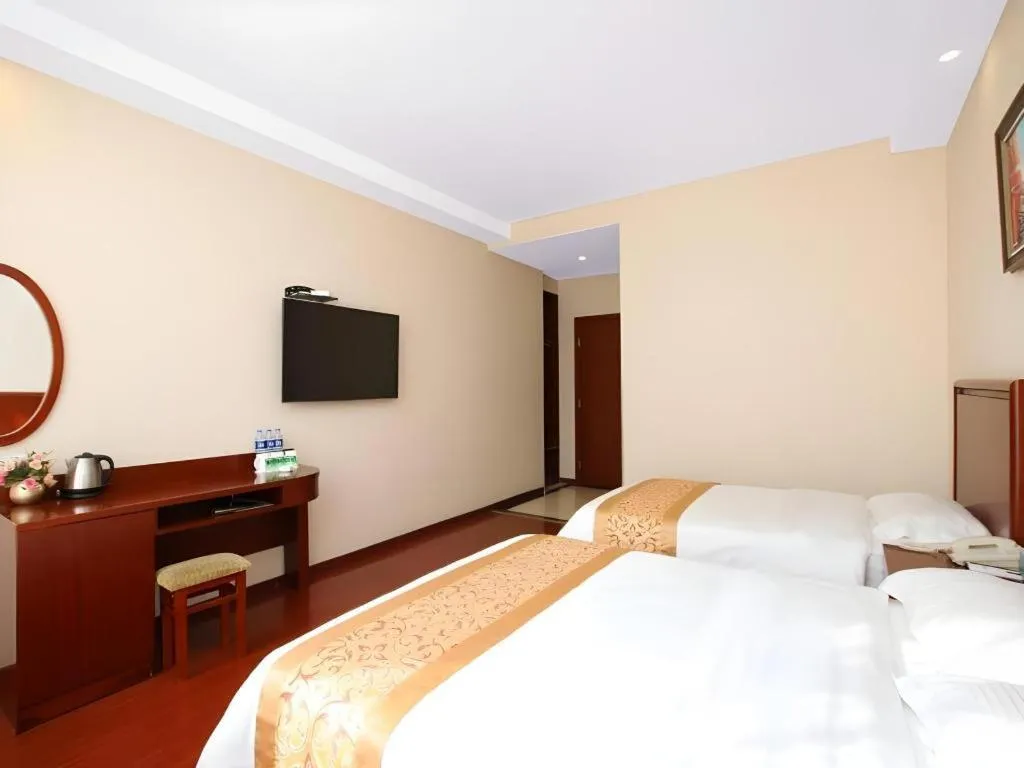 Bed in GreenTree Inn JiangSu NanJing South Railway Station South Square Express Hotel