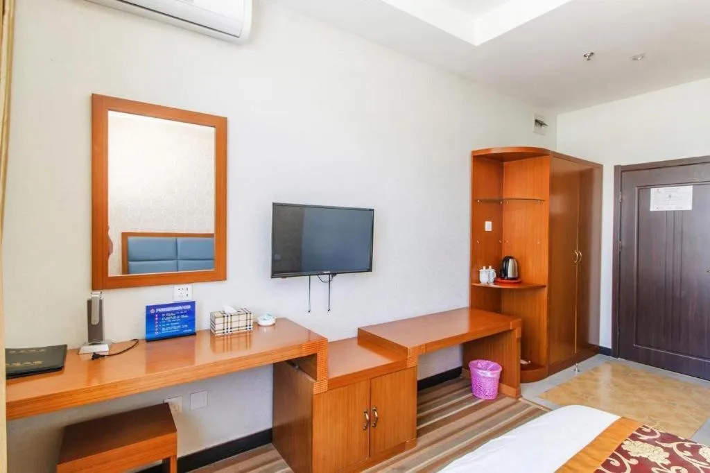 Bed in 169 Business Hotel