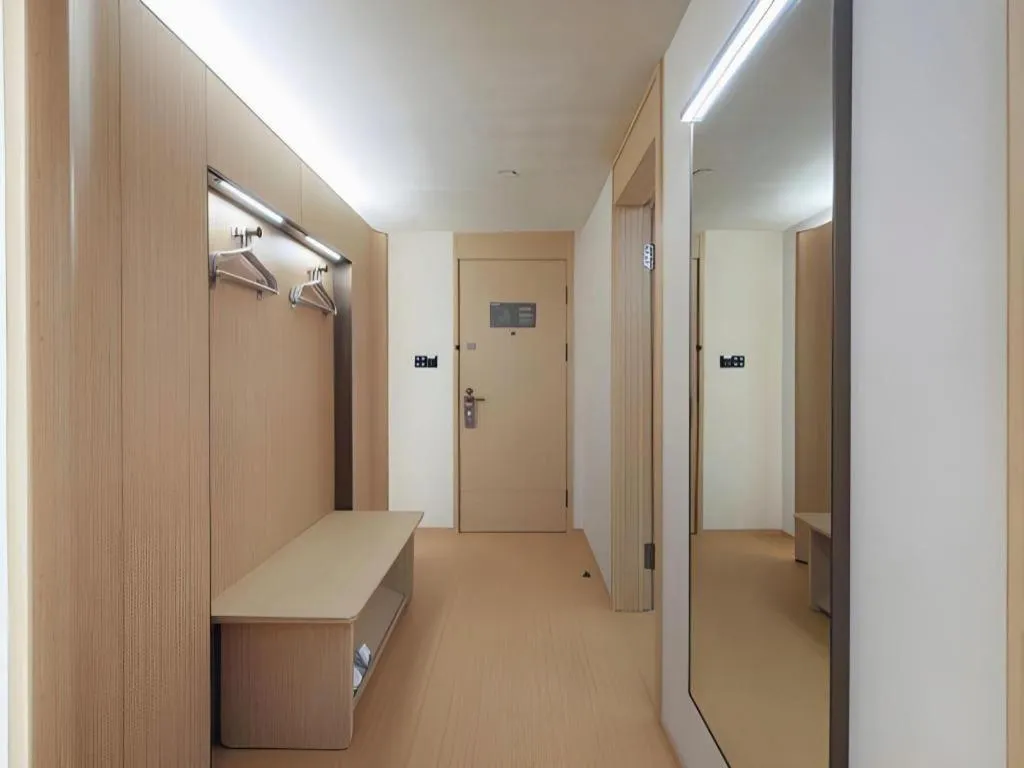 JI Hotel Guangzhou Tianhe East Railway Station