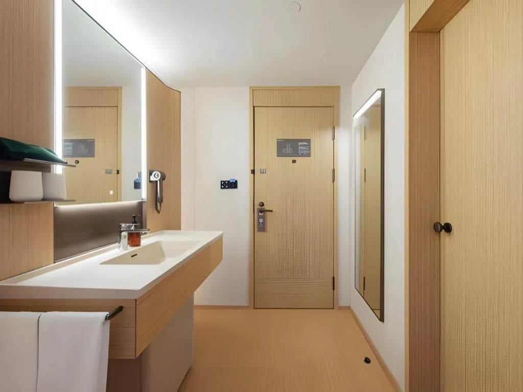 JI Hotel Guangzhou Tianhe East Railway Station