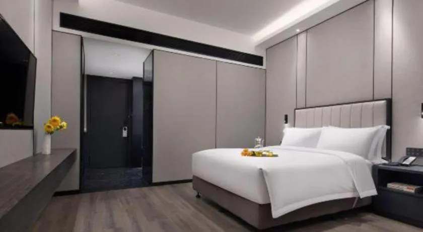 Bed in Changsha Jasmine International Hotel