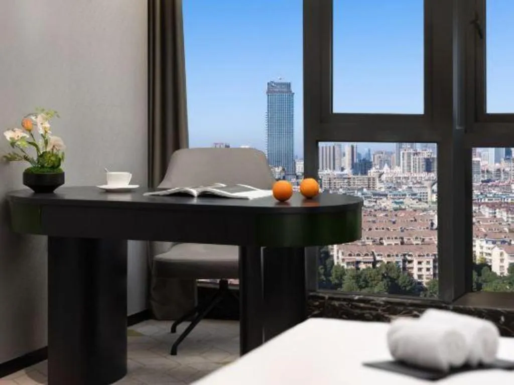 Bed in Changsha Jasmine International Hotel